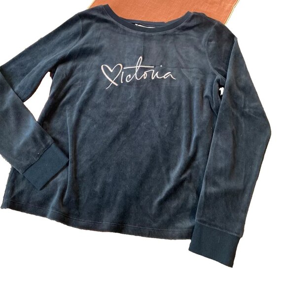 Victoria Secret Black Velvet Feel with Slit Open Back Sweatshirt Pullover Size L - Picture 4 of 8